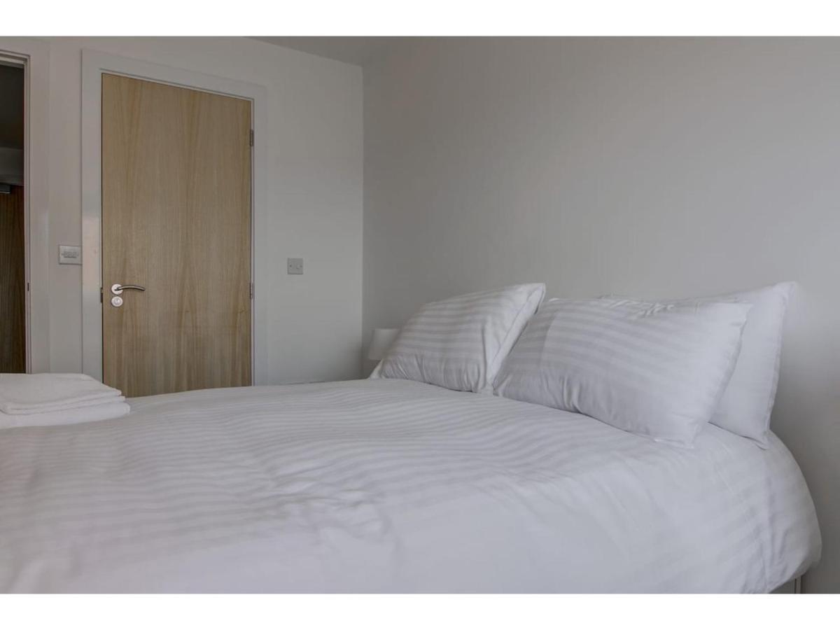 Large, Spacious And Modern Apt For 4 In Manchester Dış mekan fotoğraf