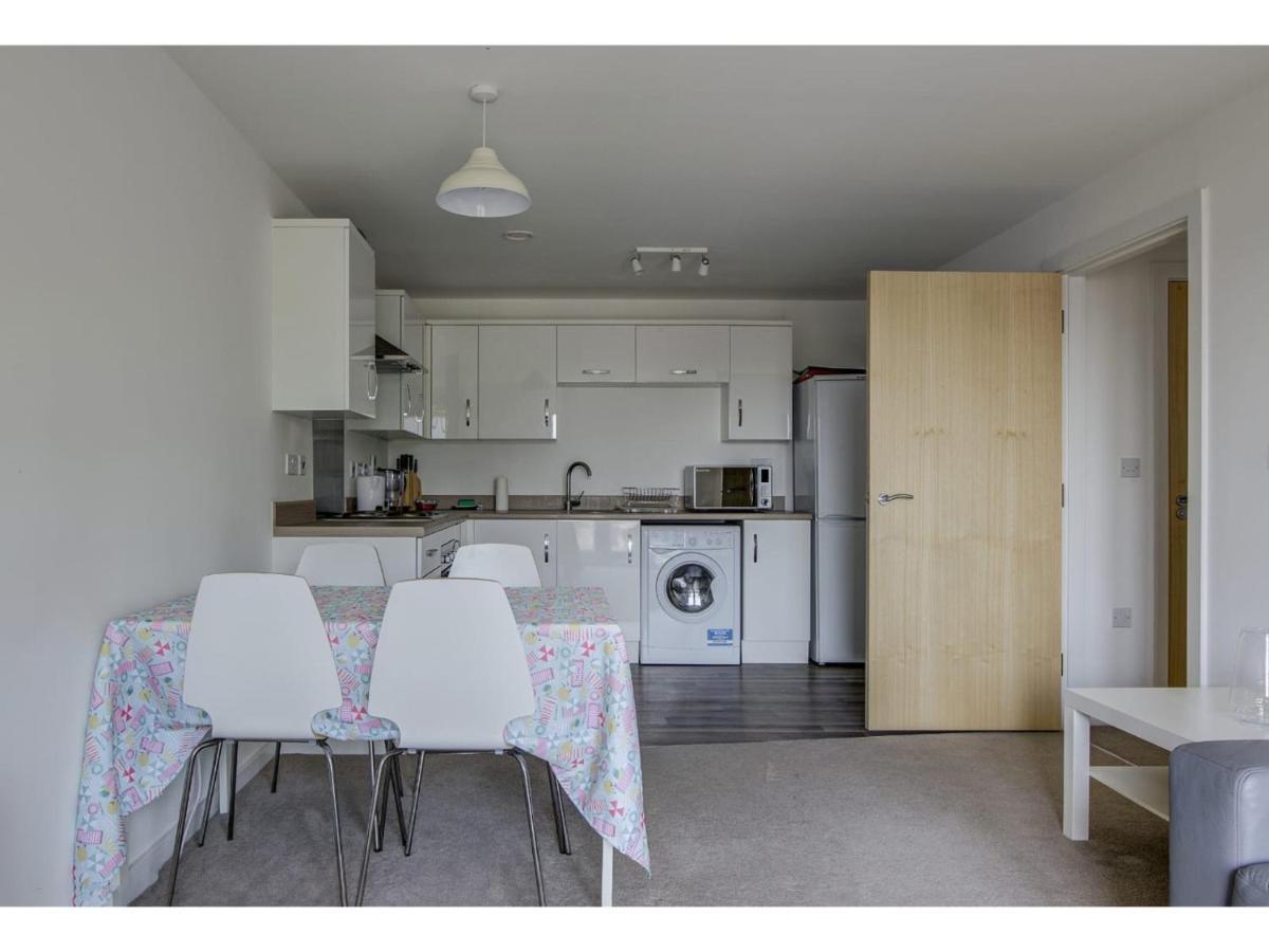 Large, Spacious And Modern Apt For 4 In Manchester Dış mekan fotoğraf
