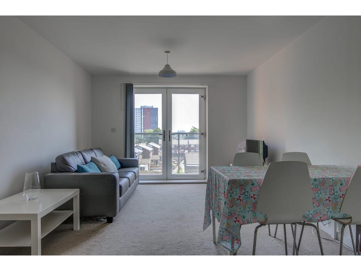 Large, Spacious And Modern Apt For 4 In Manchester Dış mekan fotoğraf